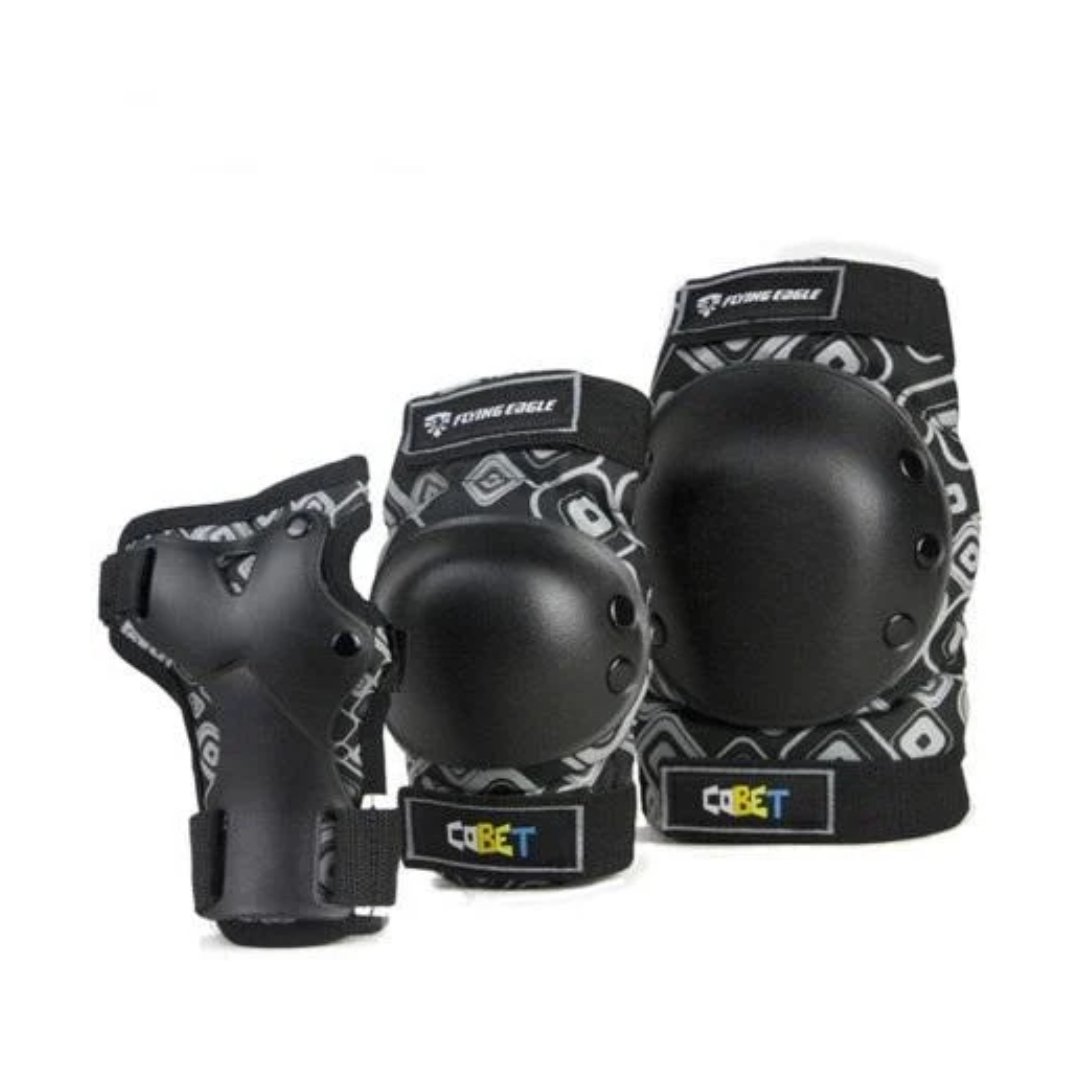 Flying Eagle Cobet Protective Gear Set - Black